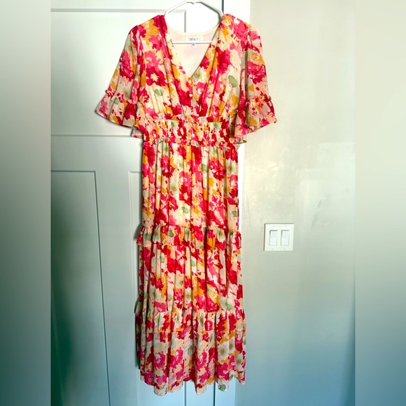 Floral V-Neck Midi Dress - Picture 1 of 4